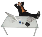 manrelaxingatdesk30846571.jpg